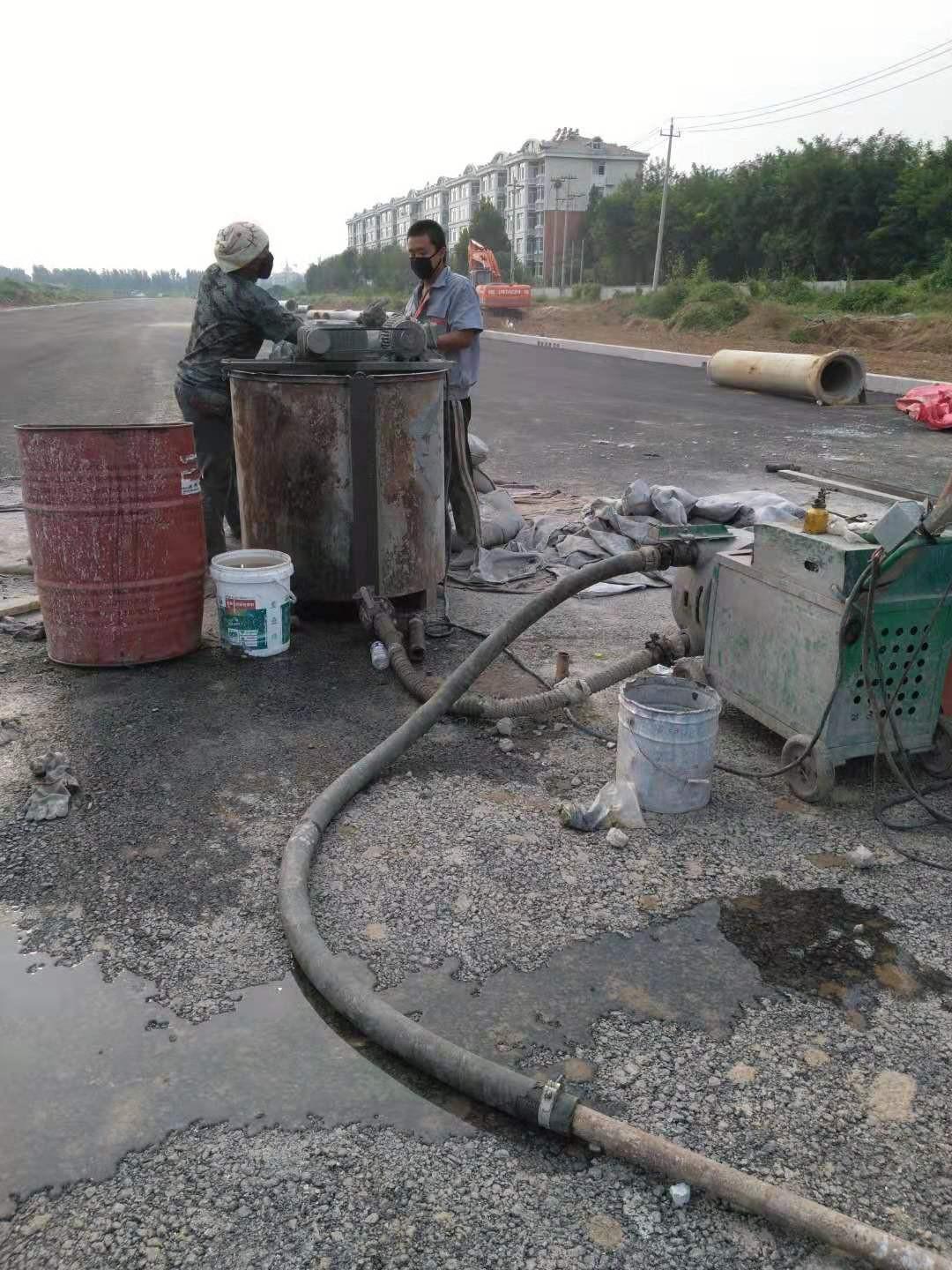 石棉进行地基基础加固的原因和方法都有哪些呢？